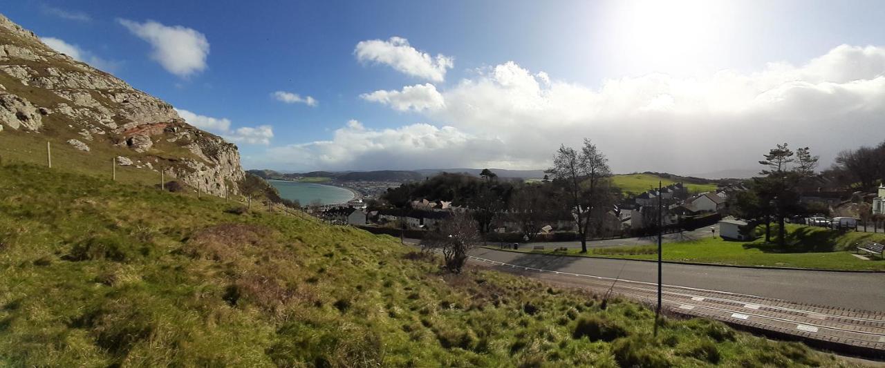 Copper Mine Cottage Llandudno Luaran gambar