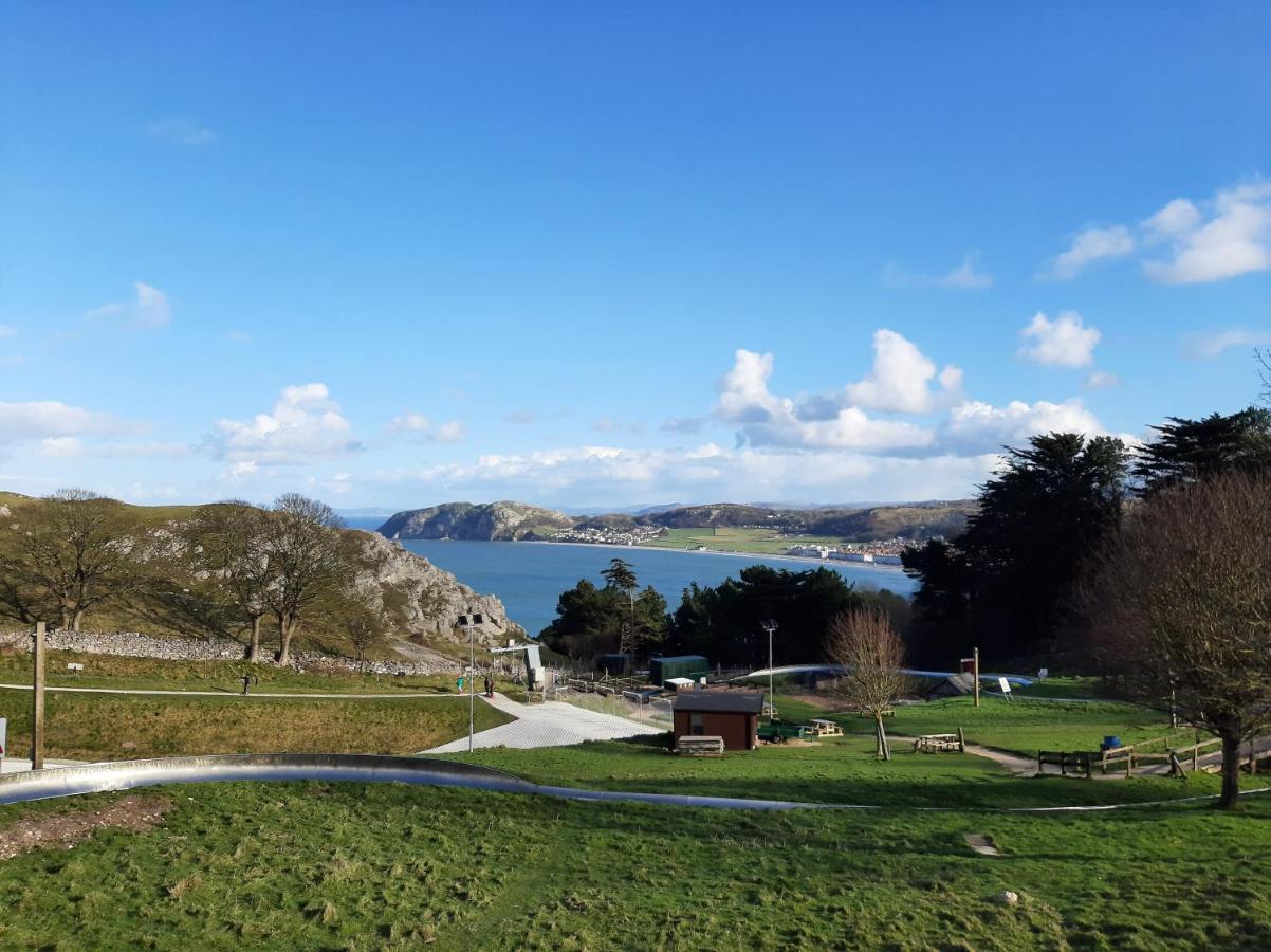Copper Mine Cottage Llandudno Luaran gambar